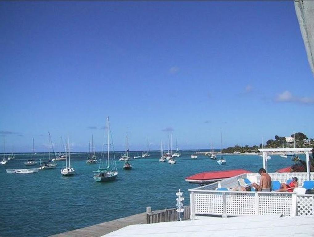 Caravelle Hotel Christiansted Exterior photo